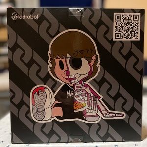 Kidrobot x Murda Beatz 8” Grayscale Figure